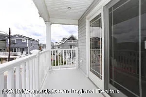 573 Tarpon Ave — Photo 16