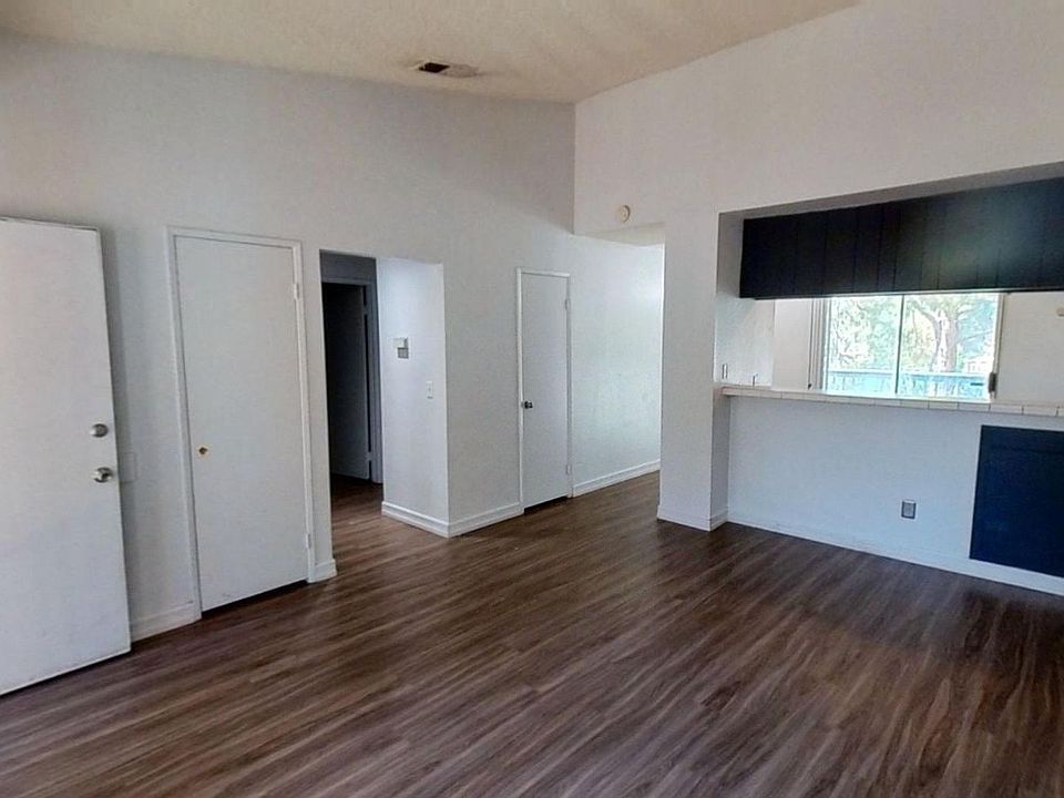 1st image of 2655 Shadow Hills Dr APT 44