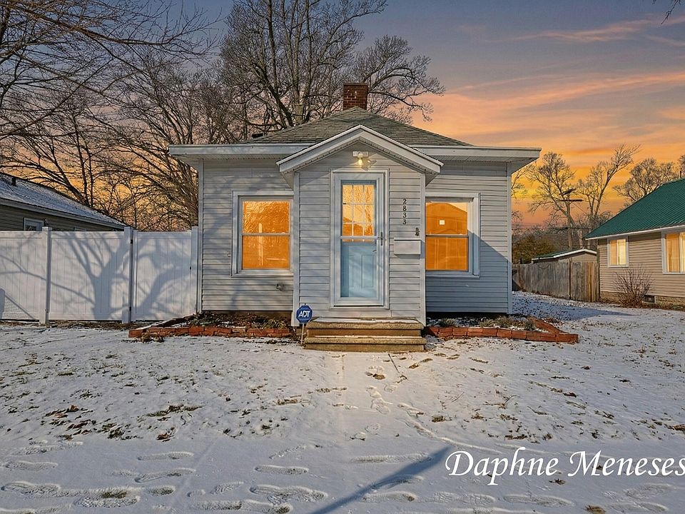 1st image of 2533 McCracken St