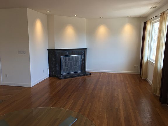 2nd image of 850 Rhode Island St
