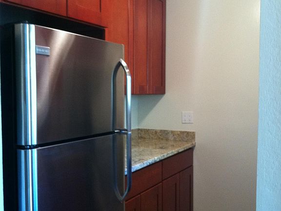 5th image of 4000 Farm Hill Blvd APT 207