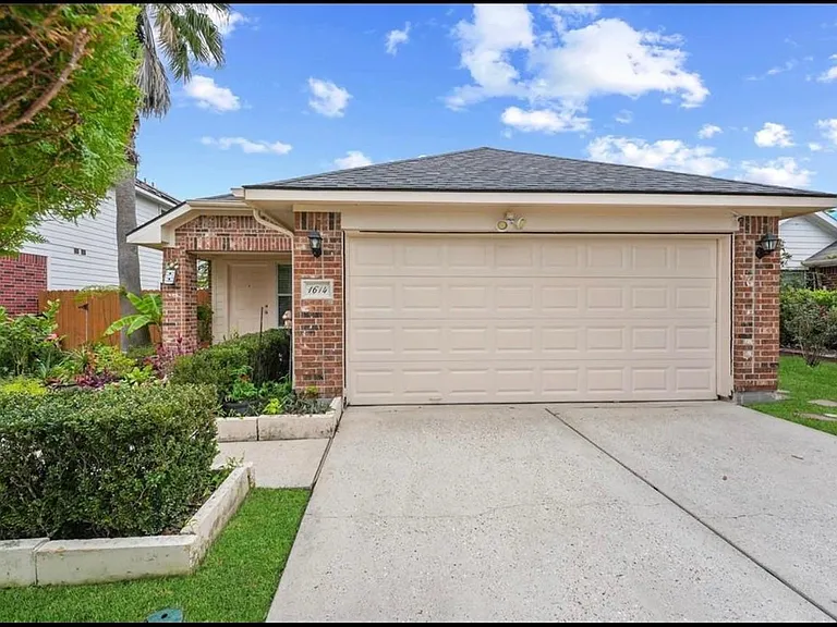 1614 York Creek Dr — Photo 5