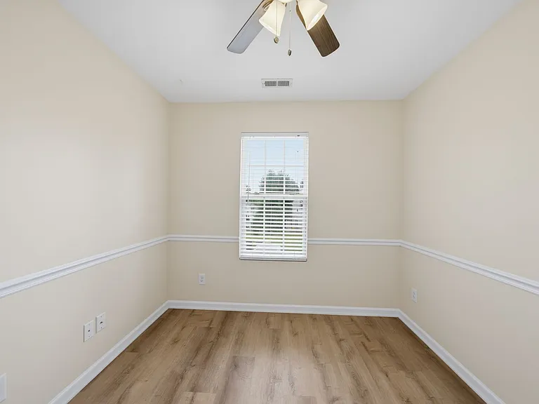 106 Anterbury Dr — Photo 23