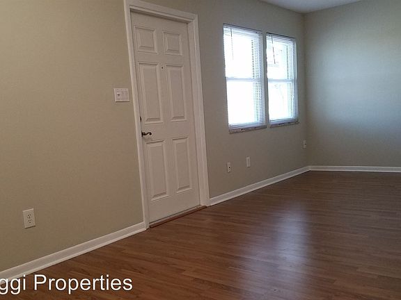 5th image of 527 S Lincoln Ave #A203