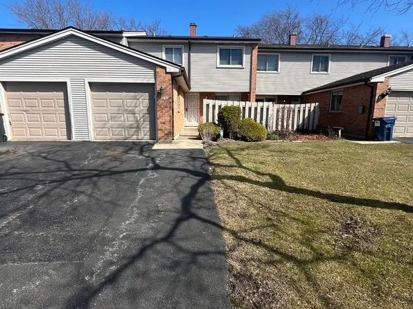 874 Greenbriar Ln, University Park, IL 60484
