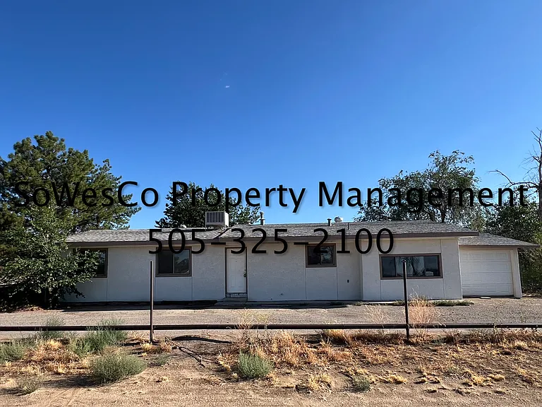 2408 Hutton Ave — Photo 13