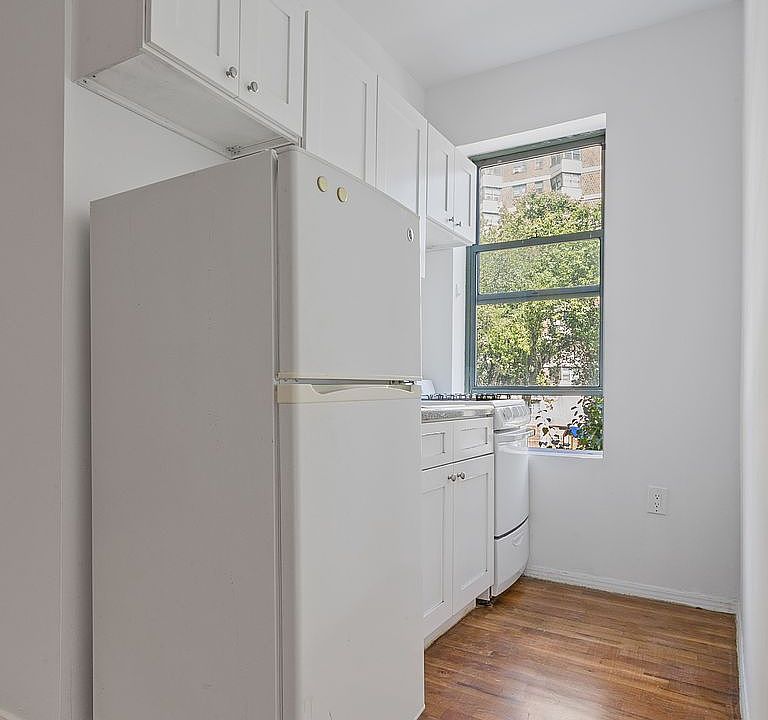 1st image of 236 W 64th St APT 1A