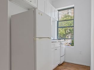 236 W 64th St APT 1A, New York, NY 10023