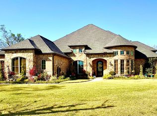 32822 Woodfern Ct, Weston Lakes, TX 77441