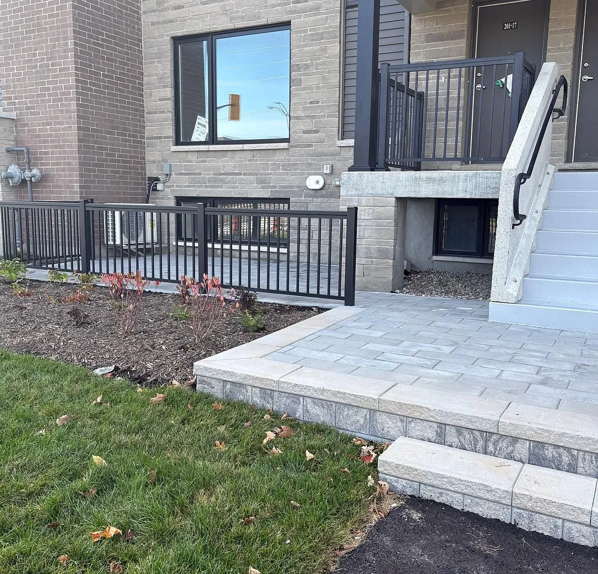 2 bed, $2,150 — Photo 2