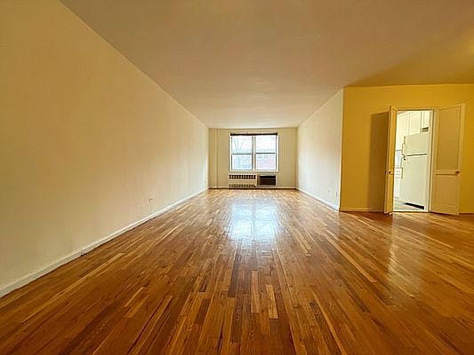 1st image of 1740 E 12th St #6
