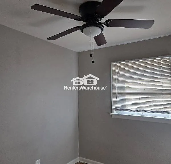 104 Fenwick Dr — Photo 13