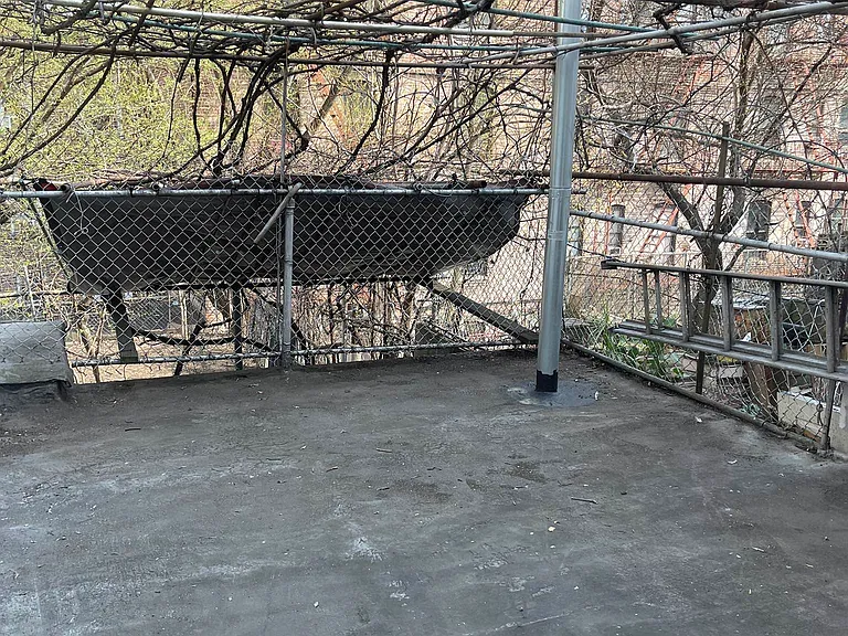 2322 Cambreleng Ave #1 — Photo 8