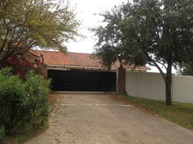 2nd image of 305 Jordan Dr