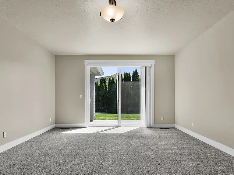 904 N Tullshire Way — Photo 13