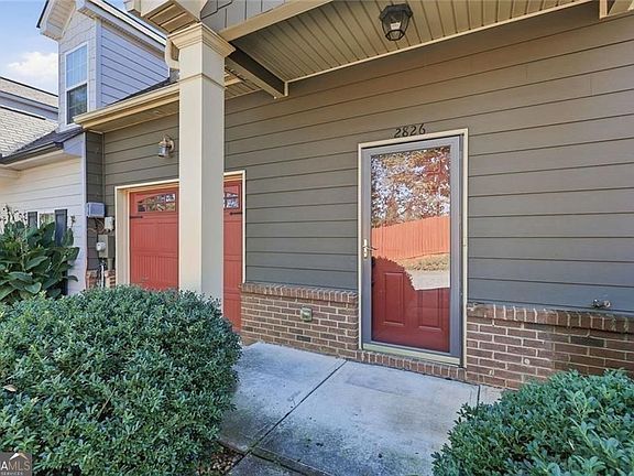 2nd image of 2826 Fox Wood Ln #2
