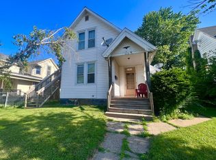 ET 626 12th Ave S, Clinton, IA 52732