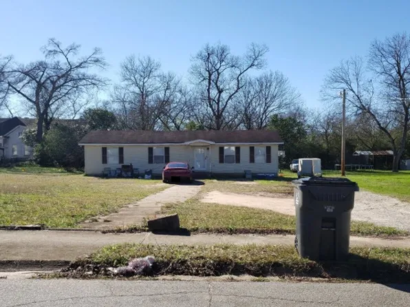 127 South St, Monticello, GA 31064
