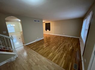 1921 E Sauk Trl, Sauk Village, IL