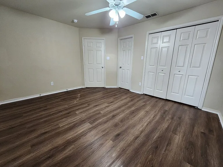 1146 Misty Acres Dr — Photo 8