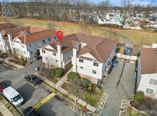 1606 Madaline Dr, Avenel, NJ 07001