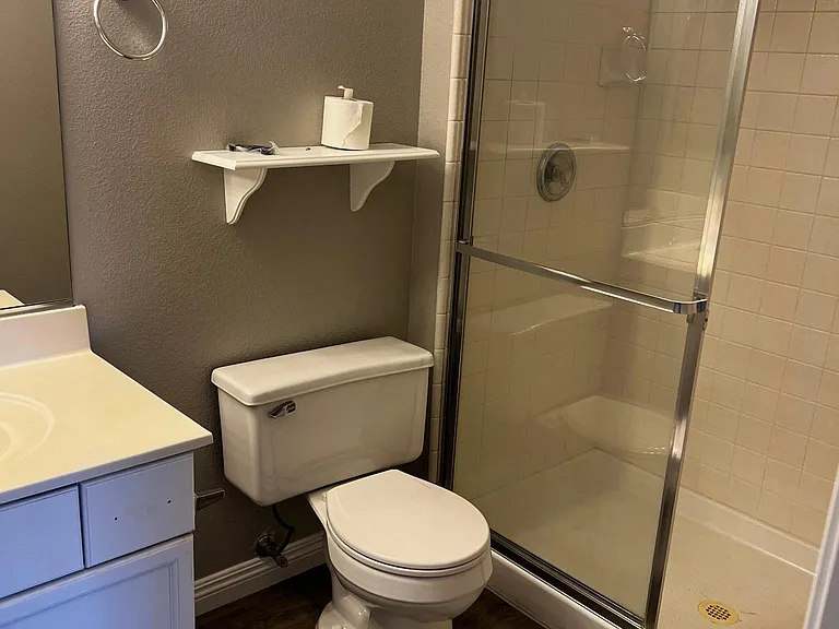 300 Amber Pine St #207 — Photo 3