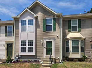 222 Foxmanor Ln, Glen Burnie, MD 21061