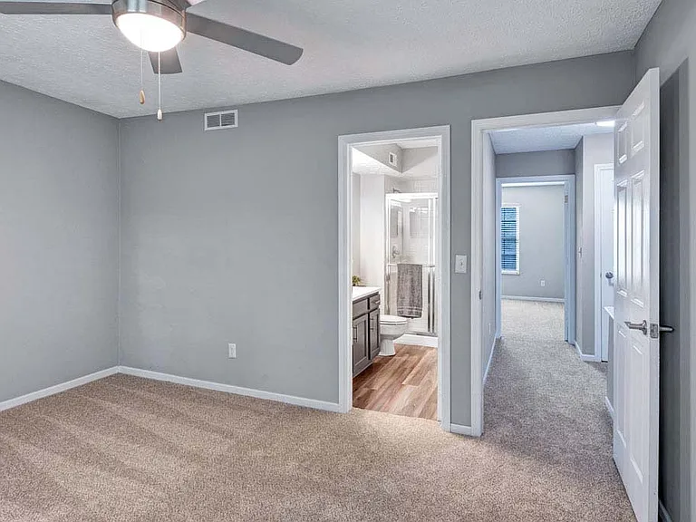 McNaughten Woods Townhomes — Photo 21