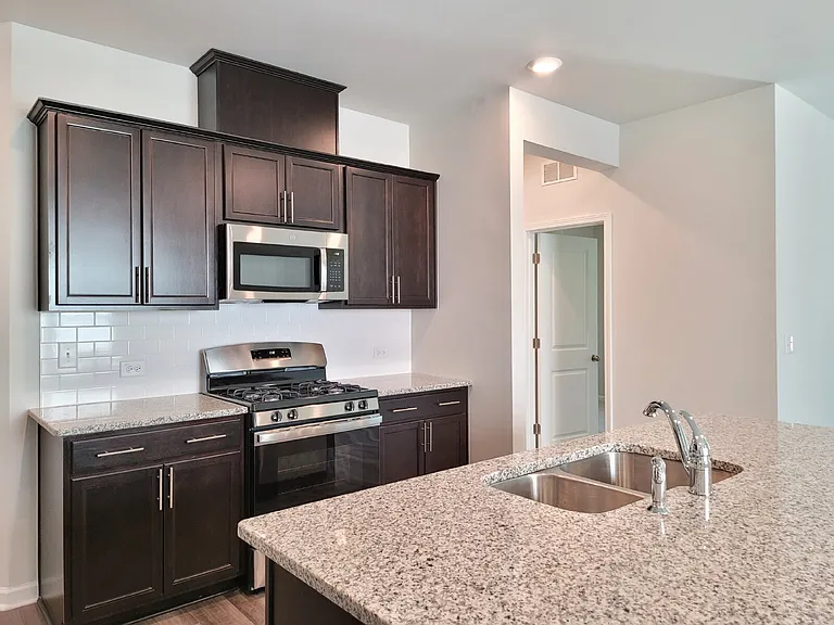 1238 Homecoming Way — Photo 2