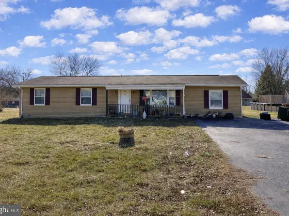 17519 General Longstreet Cir, Sharpsburg, MD 21782