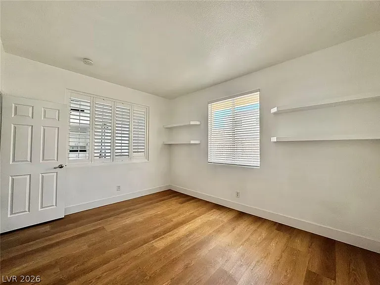 3829 Climbing Rose St — Photo 29
