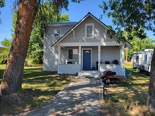 106 1st Ave Photo 1