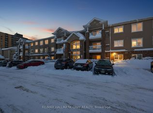 41 Coulter St #3, Barrie, ON L4N6L9