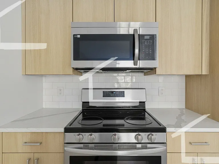 1025 Commonwealth Ave #5 — Photo 6