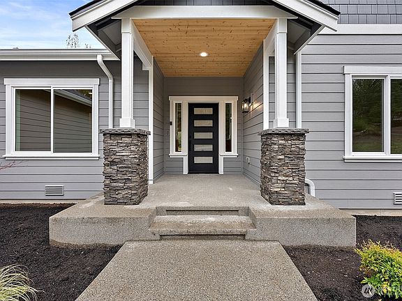 2nd image of 7091 Watauga Beach Drive E