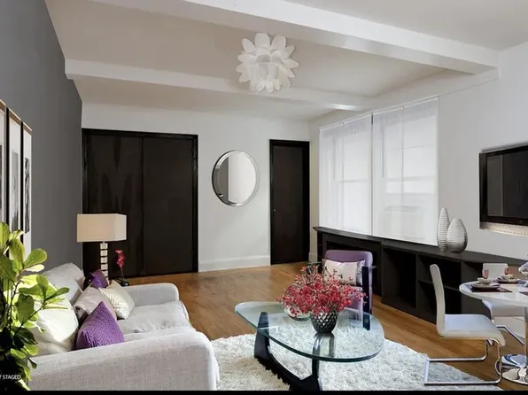 31 E 12th St APT 4F, New York, NY 10003