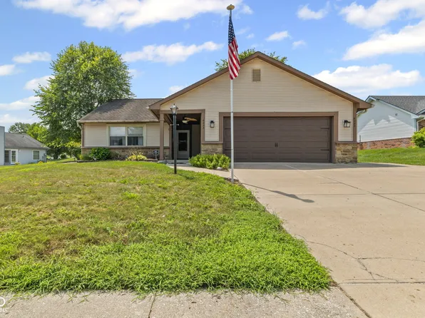6433 Southern Lakes Dr N, Indianapolis, IN 46237
