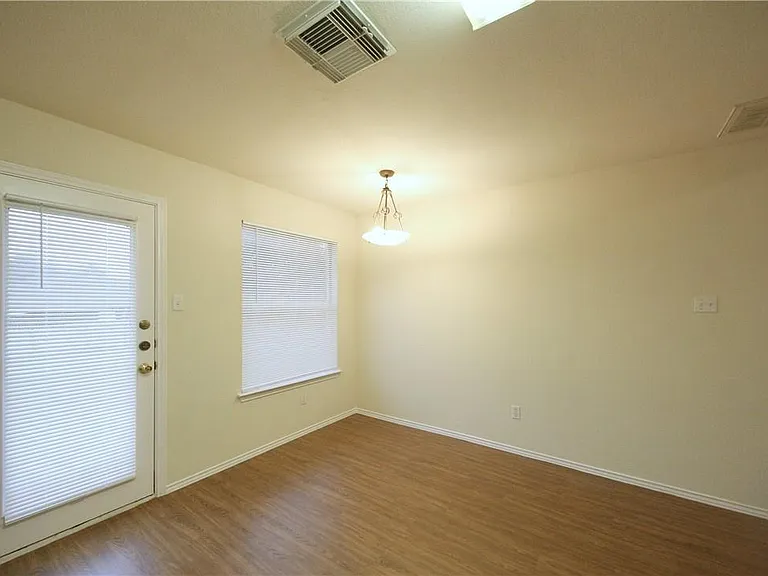 3933 Upper Passage Ln — Photo 6