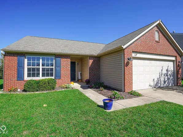 111 Hilltop Farms Blvd, New Whiteland, IN 46184