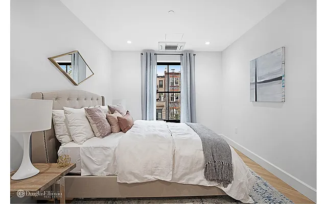 Sold by Douglas Elliman | media 25