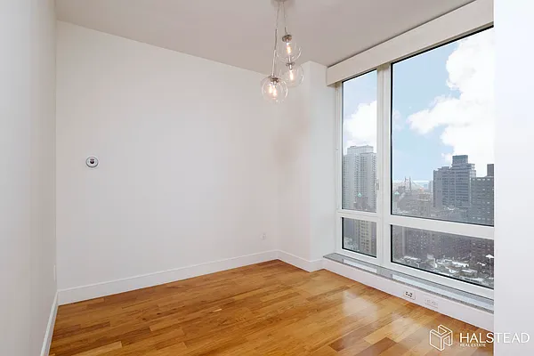 Rented by Brown Harris Stevens | media 6