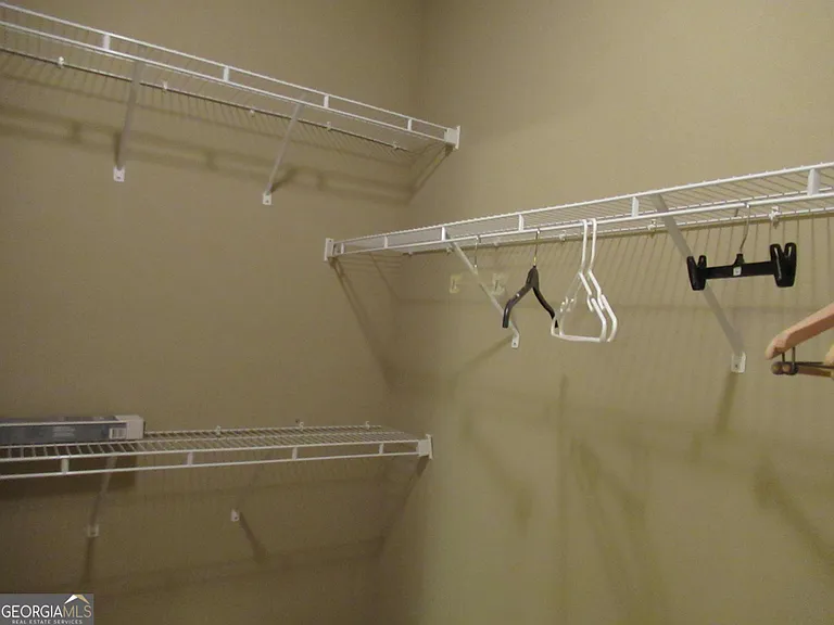 168 Village Dr — Photo 31