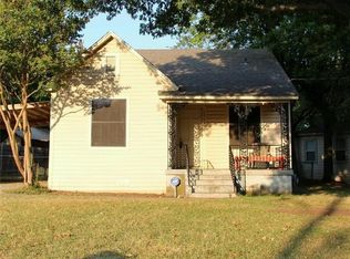 2904 Clovis Ave, Dallas, TX 75233