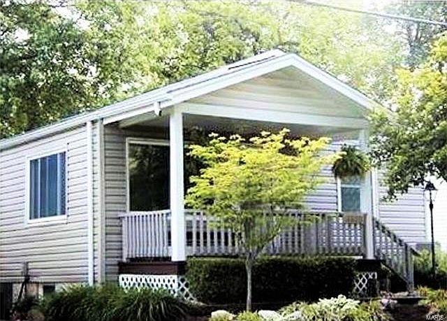 1st image of 4902 Tiemann Ave