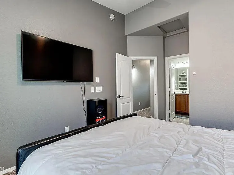900 S 94th St #1133 — Photo 12