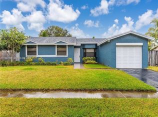 568 SW 169th Ter, Weston, FL 33326