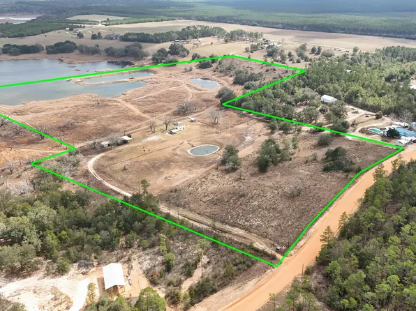 2303 Radcliff Cir, Chipley, FL 32428