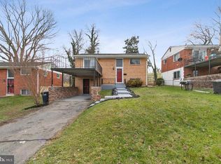 4557 C St SE, Washington, DC 20019