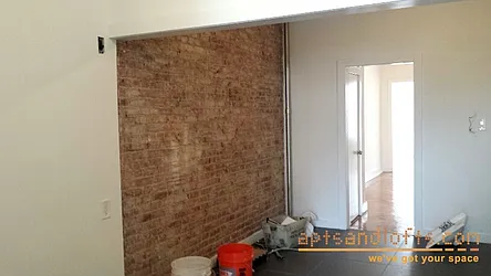 Rented by aptsandlofts.com