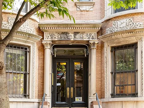 719 Carroll St APT 1L, Brooklyn, NY 11215